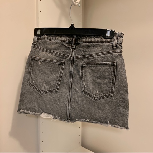 Distressed Black Zara Mini Denim Skirt - Picture 2 of 5